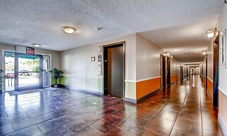 Orangewood Inn & Suites Midtown