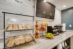 Orangewood Inn & Suites Midtown