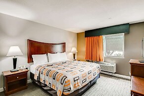 Orangewood Inn & Suites Midtown