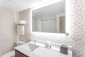 Holiday Inn Rockford by IHG