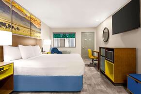 Days Inn by Wyndham Ruidoso Downs