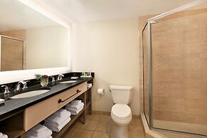 Hilton Ocean City Oceanfront Suites