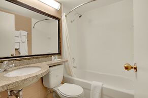 Comfort Inn & Suites Downtown Edmonton