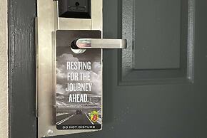 Super 8 by Wyndham Monroe