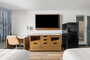 Suburban Studios Fairborn - Dayton