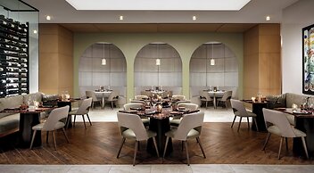 Montreal Marriott Chateau Champlain