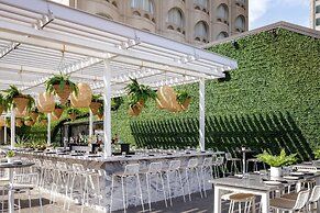 Montreal Marriott Chateau Champlain