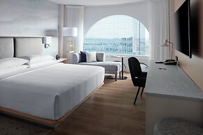 Montreal Marriott Chateau Champlain