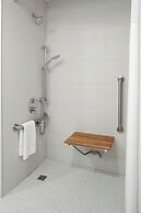 Montreal Marriott Chateau Champlain