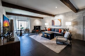 Sanctuary Camelback Mountain Resort and Spa