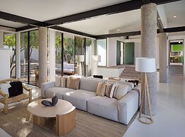 Sanctuary Camelback Mountain Resort and Spa