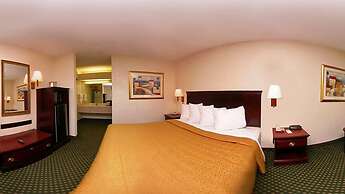 Econo Lodge Inn & Suites