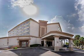 Wyndham Houston Hobby Airport