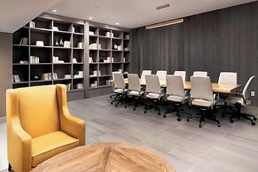 Delta Hotels by Marriott Seattle Everett