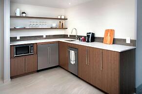 Delta Hotels by Marriott Seattle Everett