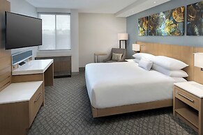 Delta Hotels by Marriott Seattle Everett