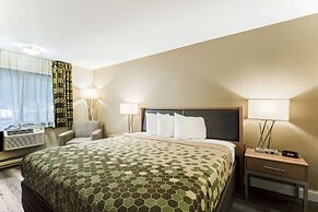 Econo Lodge Madison East