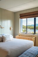 Laurel Lake Placid