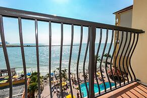 Holiday Inn & Suites Clearwater Beach by IHG