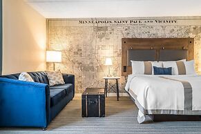 enVision Hotel St. Paul South