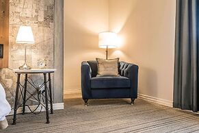 enVision Hotel St. Paul South