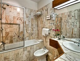 Hôtel Abaca Messidor by HappyCulture