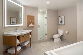 Delta Hotels by Marriott Saskatoon Downtown