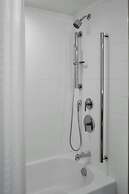 Delta Hotels by Marriott Saskatoon Downtown