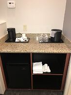 Courtyard by Marriott McAllen Airport