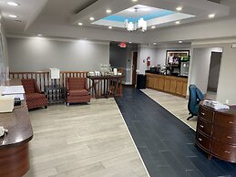 Quality Inn Crossville Near Cumberland Mountain State Park
