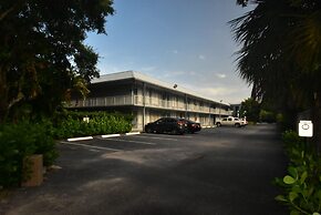 Days Inn by Wyndham Stuart