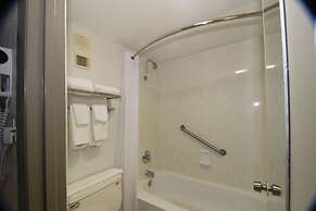 Days Inn by Wyndham Stuart