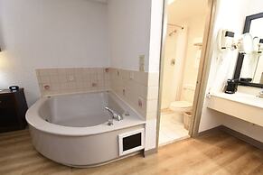 Days Inn by Wyndham Stuart