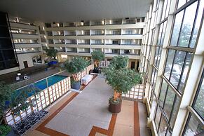 Atrium Hotel and Suites DFW Airport South