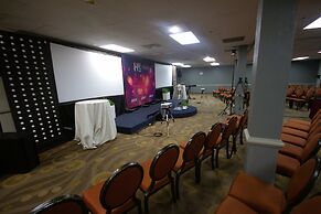 Atrium Hotel and Suites DFW Airport South