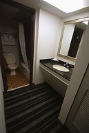 Atrium Hotel and Suites DFW Airport South