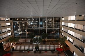 Atrium Hotel and Suites DFW Airport South