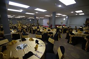 Atrium Hotel and Suites DFW Airport South