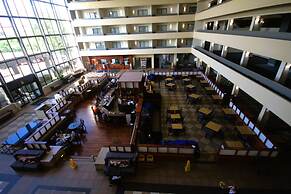 Atrium Hotel and Suites DFW Airport South