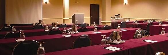 Atrium Hotel and Suites DFW Airport South