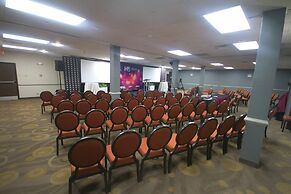 Atrium Hotel and Suites DFW Airport South