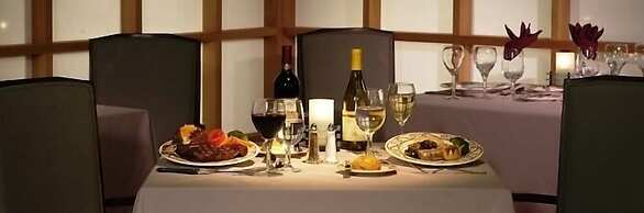 Atrium Hotel and Suites DFW Airport South