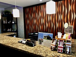 Lux Hotel & Spa, Trademark Collection by Wyndham