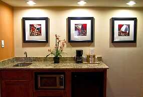 Lux Hotel & Spa, Trademark Collection by Wyndham