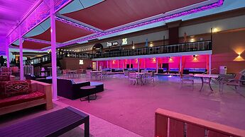 Lux Hotel & Spa, Trademark Collection by Wyndham