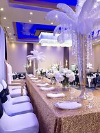 Lux Hotel & Spa, Trademark Collection by Wyndham