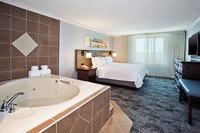 Crowne Plaza Chicago-Northbrook, an IHG Hotel