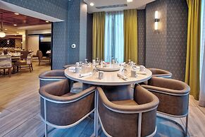 Crowne Plaza Chicago-Northbrook by IHG