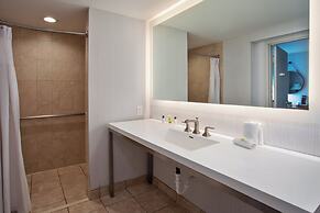 Crowne Plaza Chicago-Northbrook by IHG