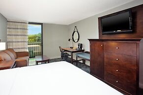 Crowne Plaza Chicago-Northbrook by IHG